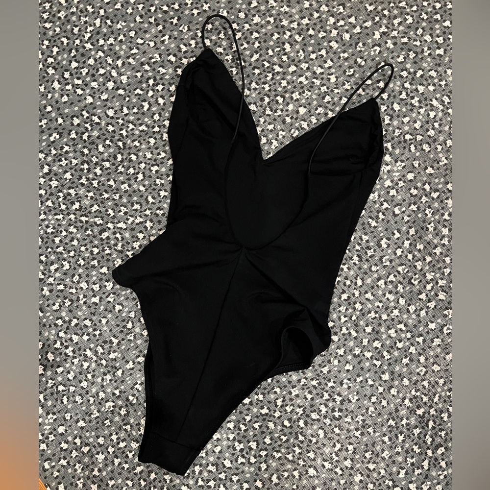 Reformation Rio Swimsuit - Picture 5 of 6